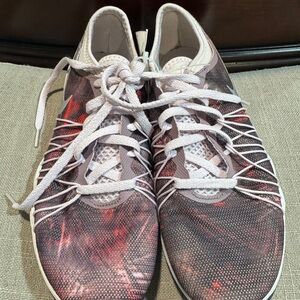 Nike Women’s Training Shoes – Size 7 Pink and Purple